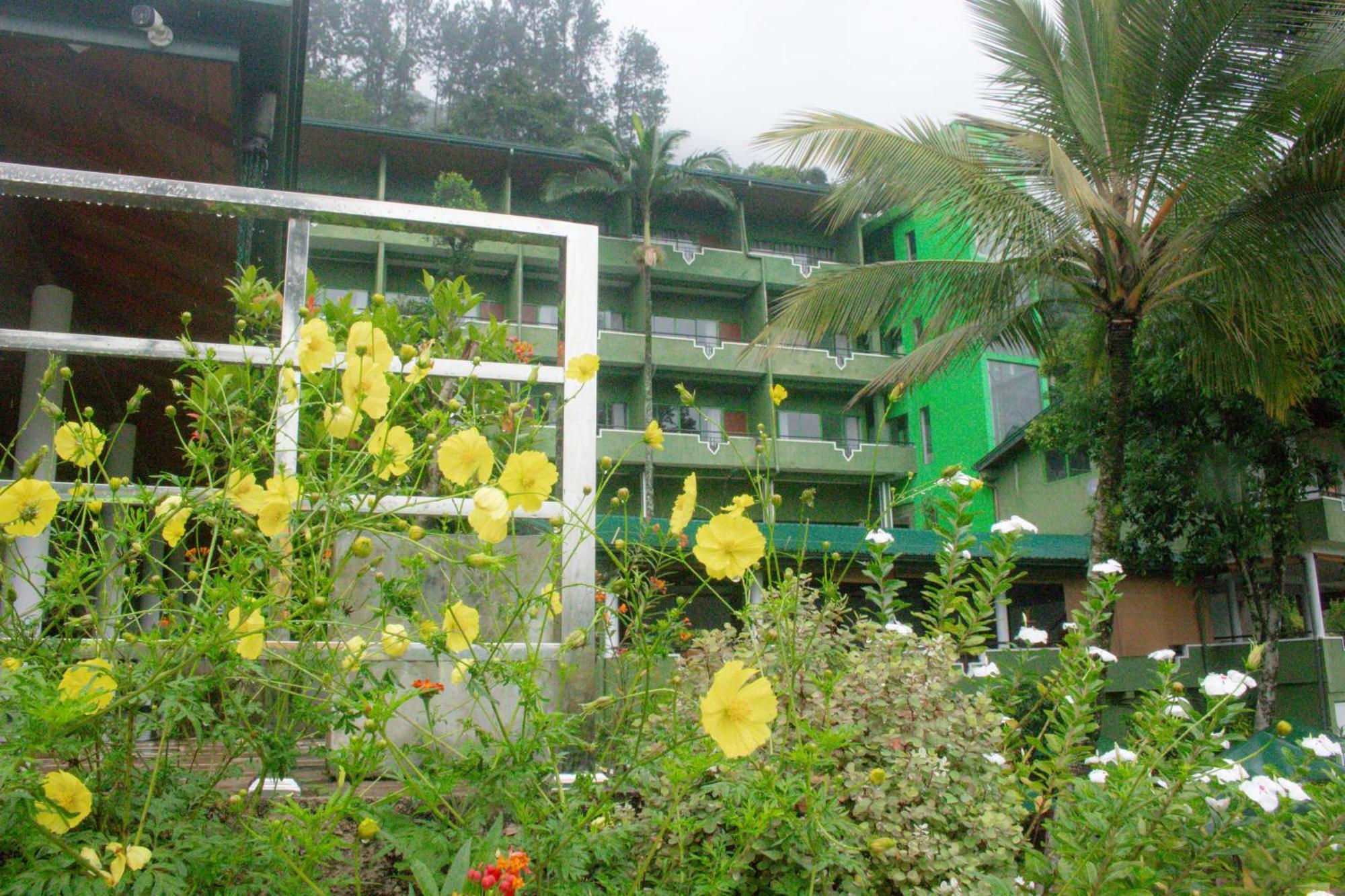 Ramboda Falls Plc Exterior photo